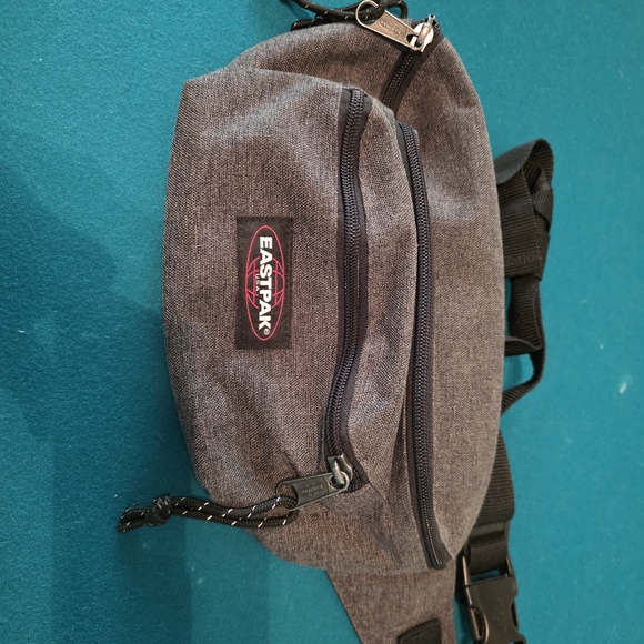 Eastpak Gray Men's Bag - Picture 1 of 4